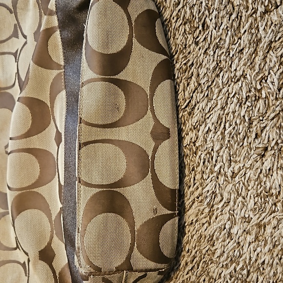 Coach purse - Picture 5 of 11